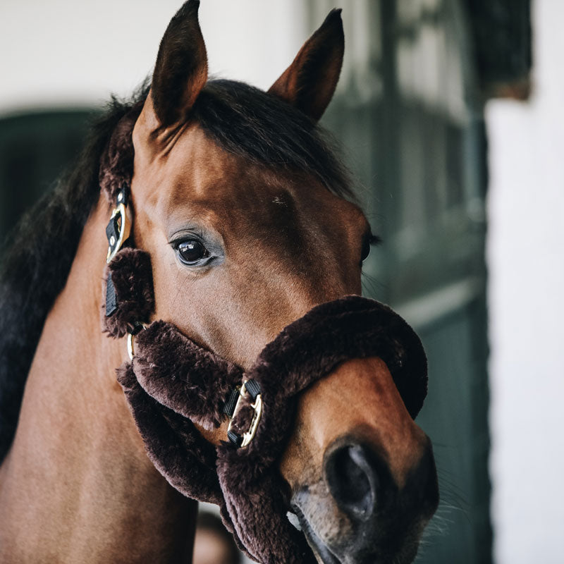 Kentucky Luxurious Sheepskin Headcollar (Artificial)